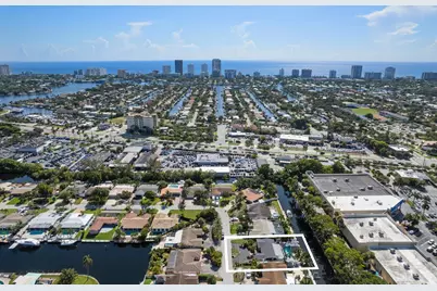930 SE 10th Court, Pompano Beach, FL 33060 - Photo 3