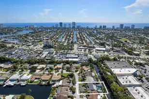930 SE 10th Ct, Pompano Beach, FL 33060 - Photo 3