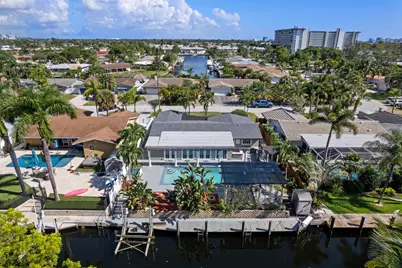 930 SE 10th Court, Pompano Beach, FL 33060 - Photo 1