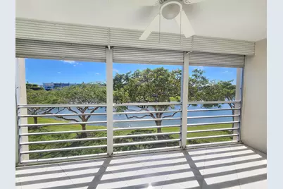 3025 Newcastle B, Boca Raton, FL 33434 - Photo 9