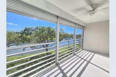 3025 Newcastle B, Boca Raton, FL 33434 - Photo 3