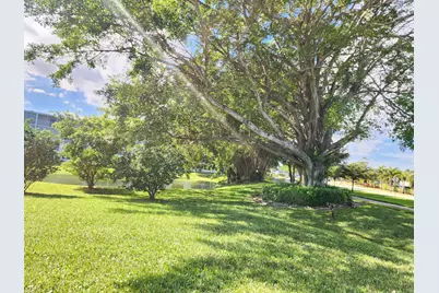3025 Newcastle B, Boca Raton, FL 33434 - Photo 17