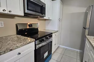 2307 N Congress Ave, Boynton Beach, FL 33426 - Photo 23