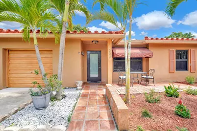 300 S Riverside Drive, Pompano Beach, FL 33062 - Photo 3