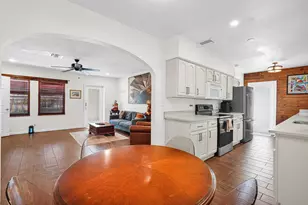 300 S Riverside Dr, Pompano Beach, FL 33062 - Photo 17