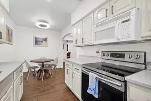 300 S Riverside Dr, Pompano Beach, FL 33062 - Photo 15