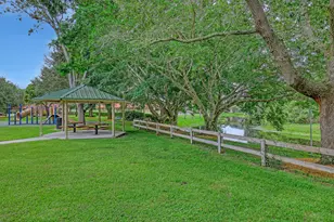 2156 Amesbury Cir, Wellington, FL 33414 - Photo 47