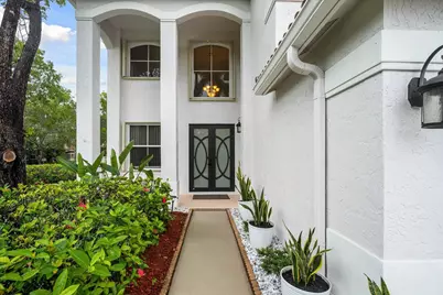 890 Hawthorn Terrace, Weston, FL 33327 - Photo 3