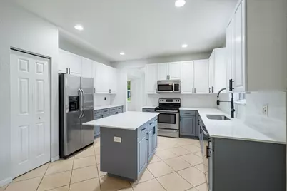 890 Hawthorn Terrace, Weston, FL 33327 - Photo 13