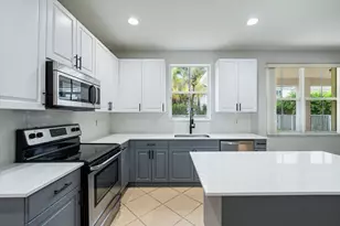 890 Hawthorn Terrace, Weston, FL 33327 - Photo 11