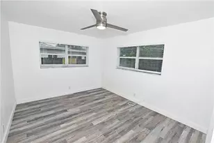 270 NW 43rd St, Oakland Park, FL 33309 - Photo 7
