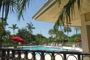 1523 Lake Crystal Dr, West Palm Beach, FL 33411 - Photo 19
