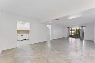 632 NW 13th St, Boca Raton, FL 33486 - Photo 3