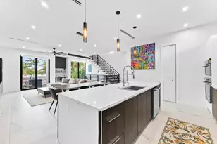 1048 N Victoria Park Rd, Fort Lauderdale, FL 33304 - Photo 25