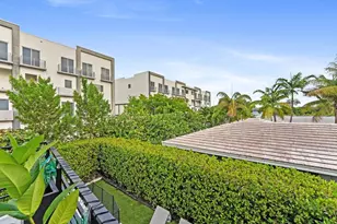1048 N Victoria Park Rd, Fort Lauderdale, FL 33304 - Photo 29