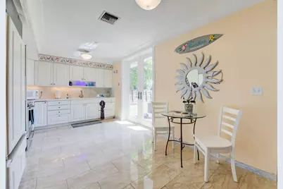226 NE 13th Avenue, Pompano Beach, FL 33060 - Photo 13