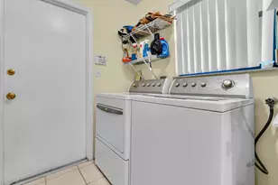 3839 NW 72nd Dr, Coral Springs, FL 33065 - Photo 37