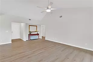 6309 N River Run Dr, Sebastian, FL 32958 - Photo 5