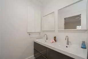 4367 Dogwood Cir, Weston, FL 33331 - Photo 19