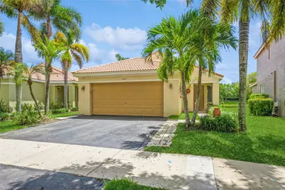 4367 Dogwood Circle, Weston, FL 33331 - Photo 1