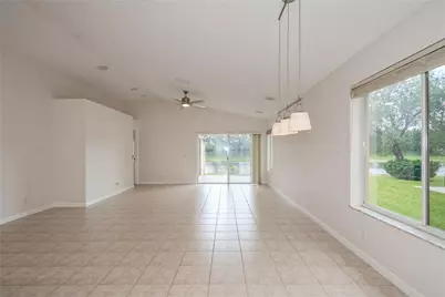 4367 Dogwood Circle, Weston, FL 33331 - Photo 5