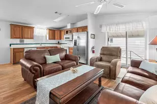 13 Hibiscus Dr, Briny Breezes, FL 33435 - Photo 7