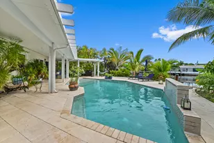1513 NE 28th Dr, Wilton Manors, FL 33334 - Photo 25