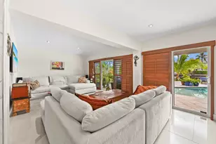 1513 NE 28th Dr, Wilton Manors, FL 33334 - Photo 13