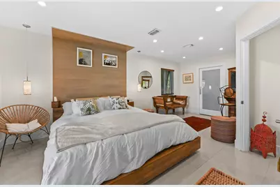 1513 NE 28th Drive, Wilton Manors, FL 33334 - Photo 15