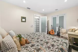 1513 NE 28th Dr, Wilton Manors, FL 33334 - Photo 21