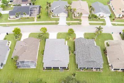228 SW Lake Forest Way, Port Saint Lucie, FL 34986 - Photo 37