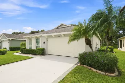 228 SW Lake Forest Way, Port Saint Lucie, FL 34986 - Photo 27