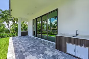 656 NW 21st St, Fort Lauderdale, FL 33311 - Photo 27