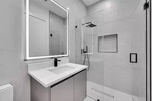 656 NW 21st St, Fort Lauderdale, FL 33311 - Photo 21