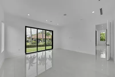 656 NW 21st Street, Fort Lauderdale, FL 33311 - Photo 15