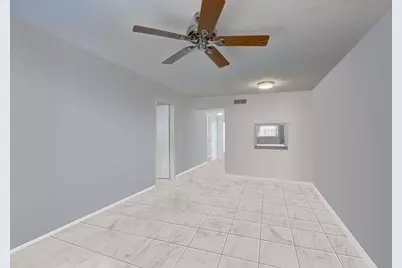 899 SE 2nd Avenue #215, Deerfield Beach, FL 33441 - Photo 13