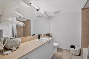 625 Casa Loma Blvd, Boynton Beach, FL 33435 - Photo 17