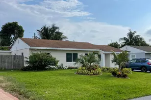 258 NE 22nd St, Delray Beach, FL 33444 - Photo 1