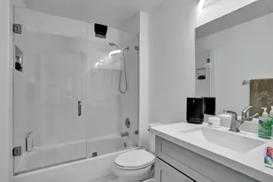 6242 NW 38th Dr, Coral Springs, FL 33067 - Photo 17