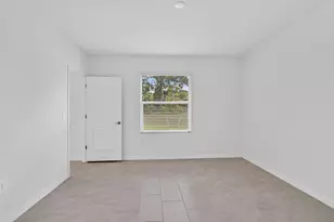 243 Lakeside Breeze Wy, Lehigh Acres, FL 33936 - Photo 29