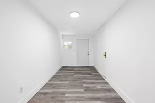 6531 SW 19th St, North Lauderdale, FL 33068 - Photo 11