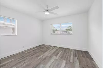 6531 SW 19th Street, North Lauderdale, FL 33068 - Photo 5