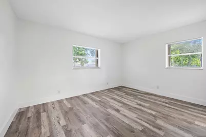 6531 SW 19th Street, North Lauderdale, FL 33068 - Photo 9