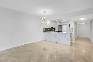 2651 S Palm Aire Dr, Pompano Beach, FL 33069 - Photo 9