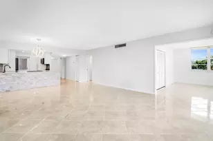 2651 S Palm Aire Dr, Pompano Beach, FL 33069 - Photo 11