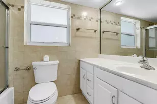 2651 S Palm Aire Dr, Pompano Beach, FL 33069 - Photo 21