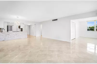 2651 S Palm Aire Drive #410, Pompano Beach, FL 33069 - Photo 11