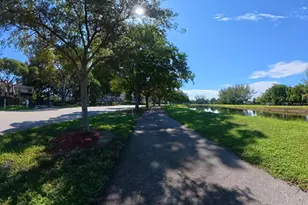 2651 S Palm Aire Dr, Pompano Beach, FL 33069 - Photo 39