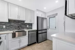2651 S Palm Aire Dr, Pompano Beach, FL 33069 - Photo 5