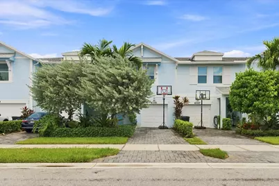 6351 Sailpointe Lane, West Palm Beach, FL 33413 - Photo 1